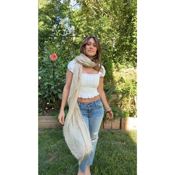 Saltwater Luxe Embroidered Puff-Sleeve Top - Picture 6 of 9